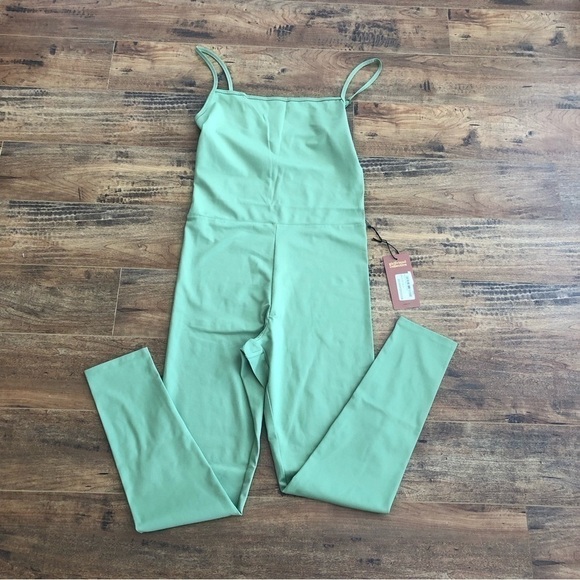 **NWT** Girlfriend Collective Green Cami Unitard XXL - Picture 6 of 12